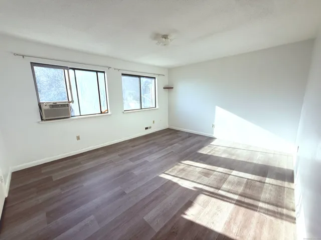 $2,000 | 9 Jewett Street, Unit 11, Ansonia, CT 06401