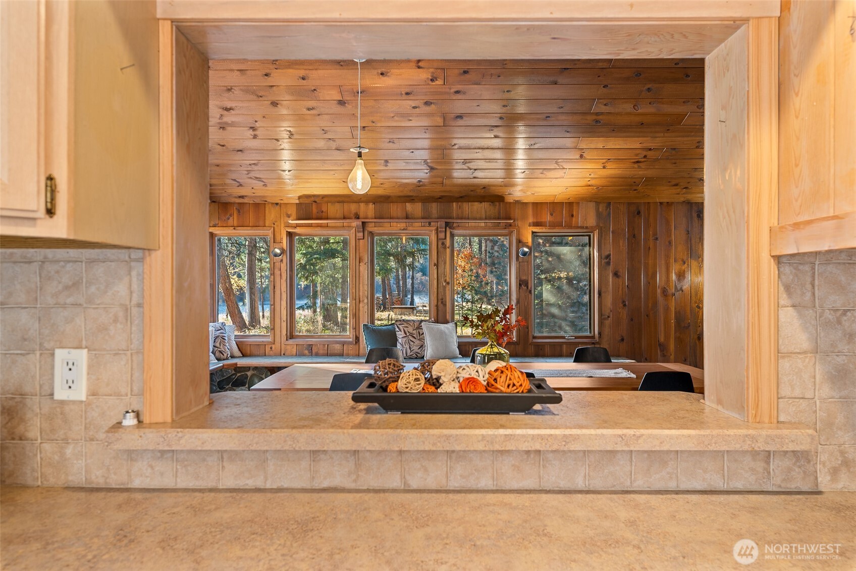 12290 Meacham Road Leavenworth, WA 98826 - Photo 17 of 39