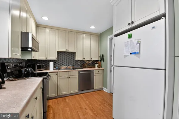 $3,150 | 1252 Creek Drive, Annapolis, MD 21403