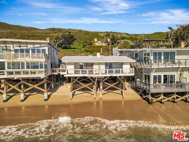 $5,000 | 25330 Malibu Road, Unit EAST, Malibu, CA 90265