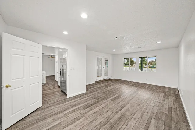 $649,000 | 4201 Whitney Avenue, Sacramento, CA 95821