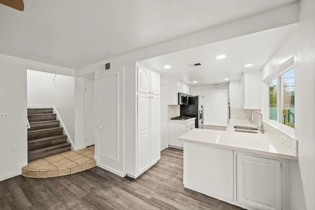 $649,000 | 4201 Whitney Avenue, Sacramento, CA 95821