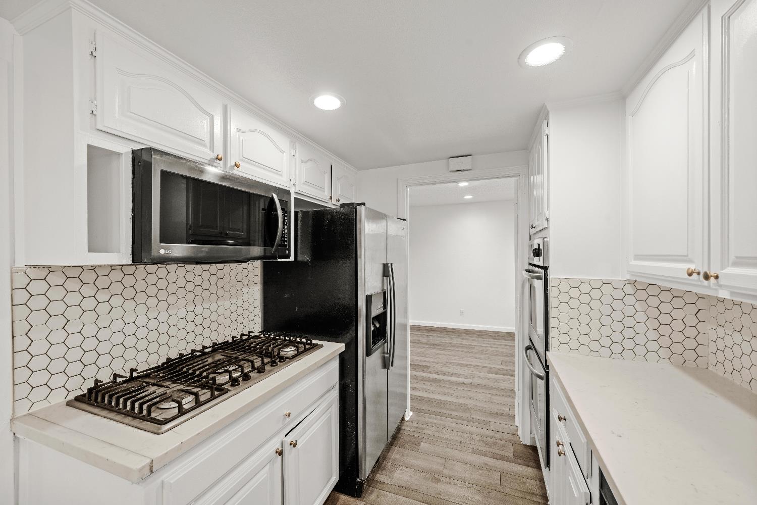 4201 Whitney Avenue Sacramento, CA 95821 - Photo 18 of 57