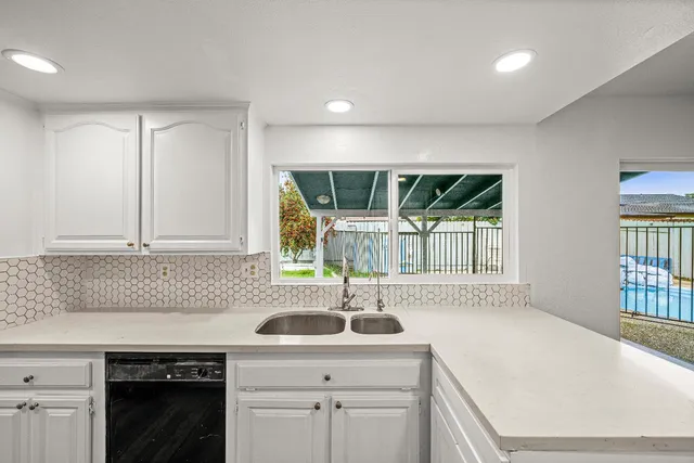 $649,000 | 4201 Whitney Avenue, Sacramento, CA 95821