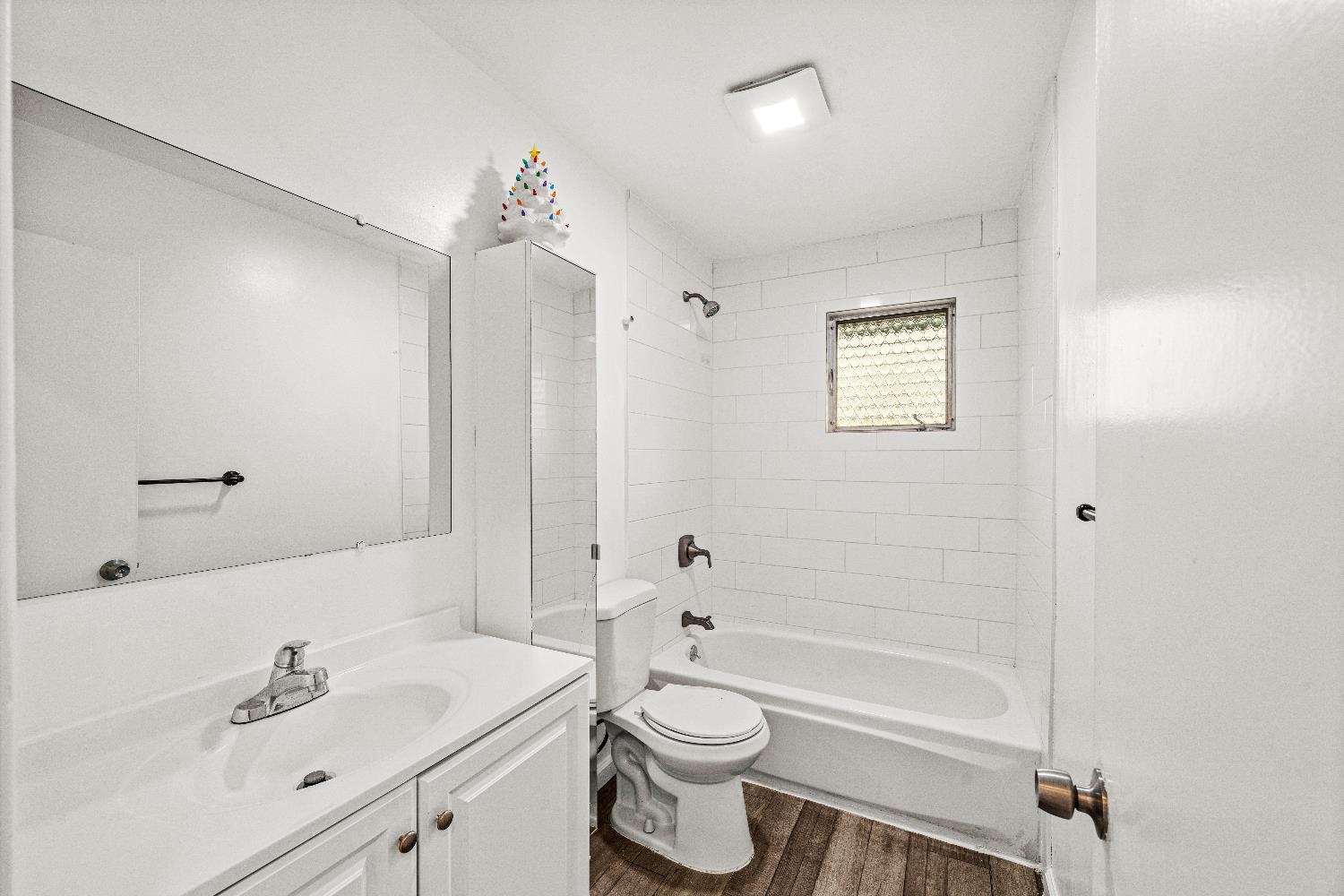 4201 Whitney Avenue Sacramento, CA 95821 - Photo 30 of 57