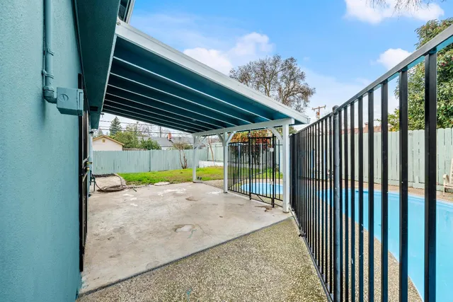 $649,000 | 4201 Whitney Avenue, Sacramento, CA 95821