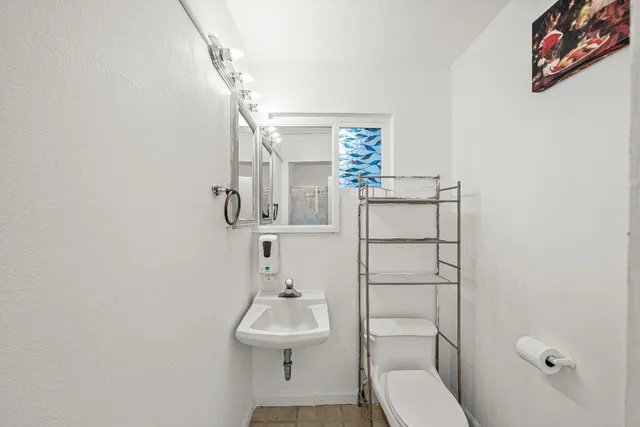 $649,000 | 4201 Whitney Avenue, Sacramento, CA 95821