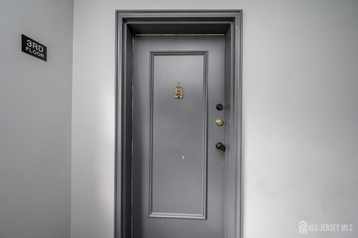 243 Johnson Avenue, Unit L5 Hackensack, NJ 07601 - Photo 3 of 24