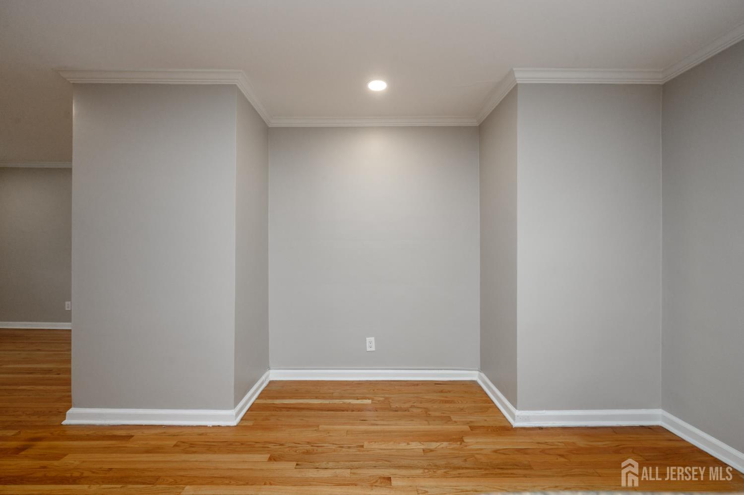 243 Johnson Avenue, Unit L5 Hackensack, NJ 07601 - Photo 9 of 24 a view of room