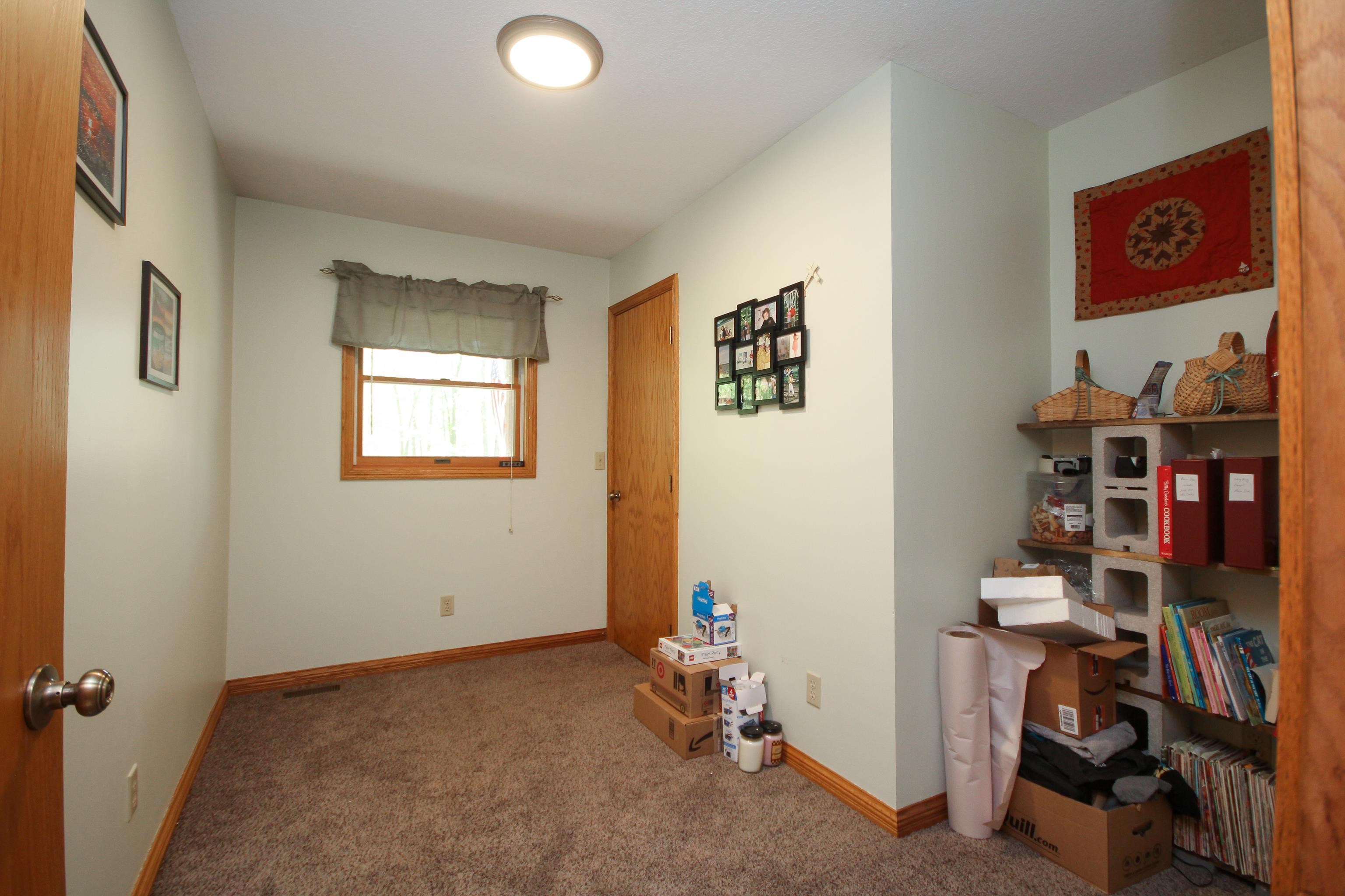 3722 South Alamando Road St. Louis, MI 48880 - Photo 25 of 55 1899865-24.JPG