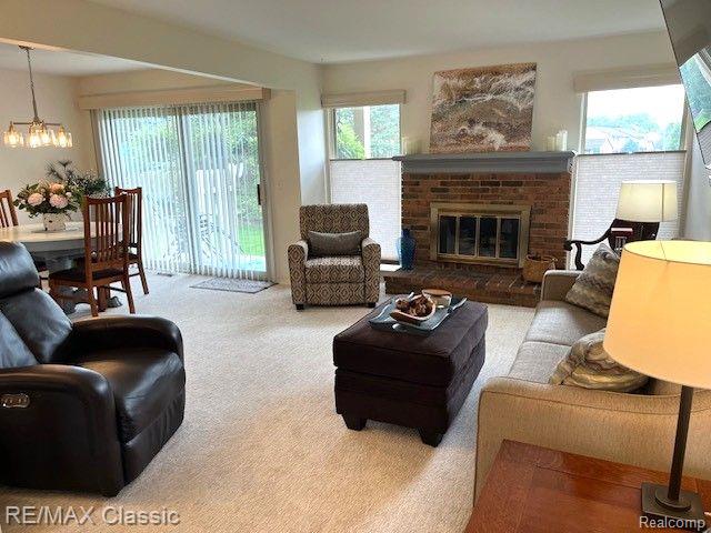 702 Tennyson Rochester Hills, MI 48307 - Photo 5 of 31