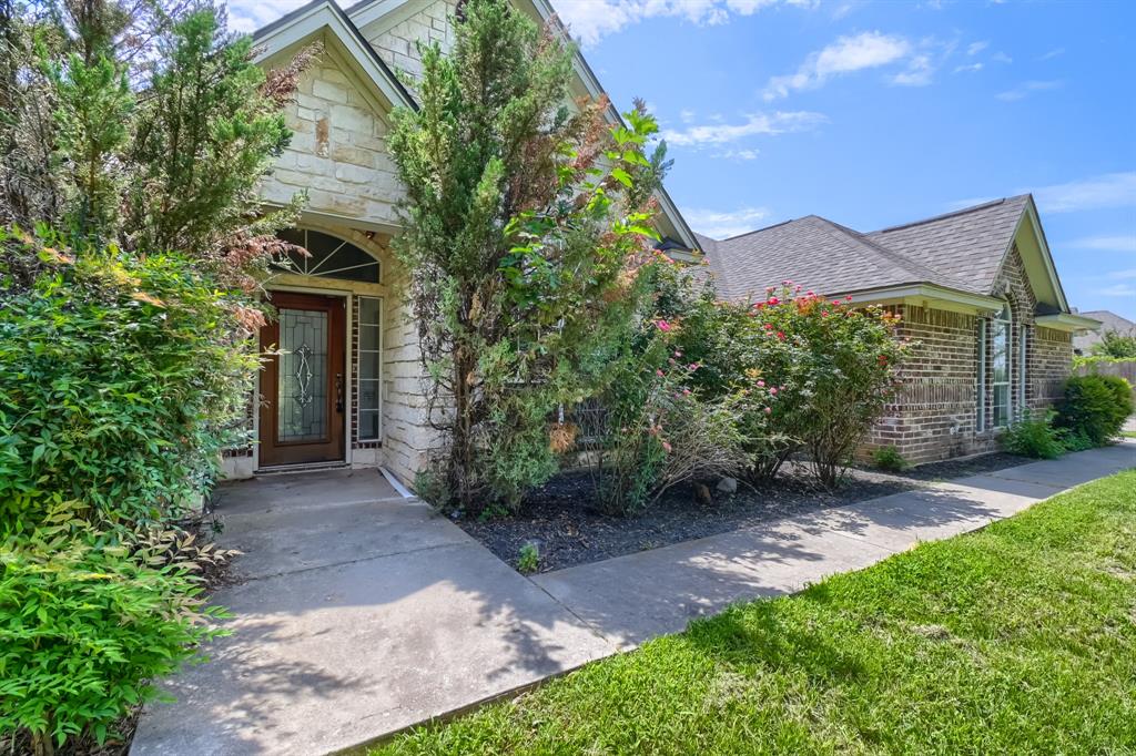 152 Howard Newby Lane Springtown, TX 76082 - Photo 1 of 28
