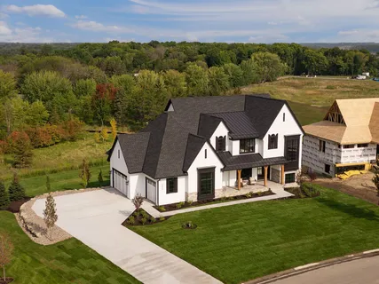 $2,695,000 | 2073 Bridgevine Court, Independence, MN 55359