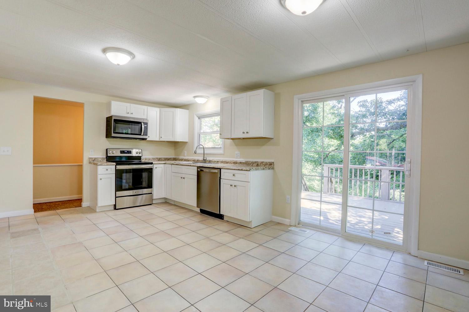 24 Upper Valley Road Christiana, PA 17509 - Photo 14 of 31 Gallery Image 14