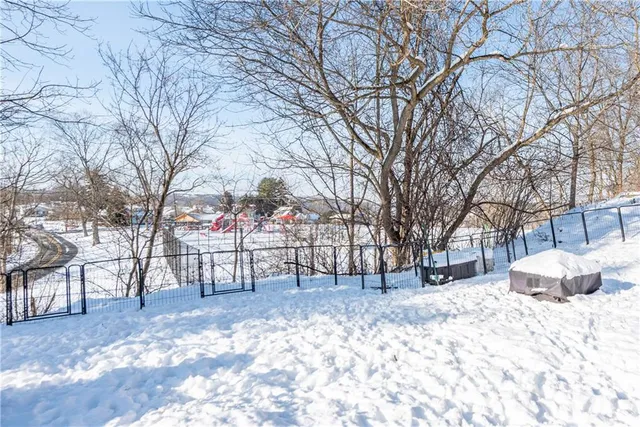 $299,900 | 1325 Pesavento Drive, Bridgeville, PA 15017