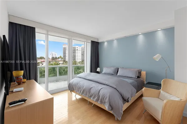 $15,000 | 19955 Northeast 38th Court, Unit 701, Aventura, FL 33180