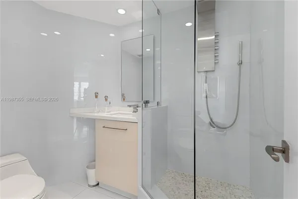 $15,000 | 19955 Northeast 38th Court, Unit 701, Aventura, FL 33180