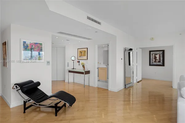 $15,000 | 19955 Northeast 38th Court, Unit 701, Aventura, FL 33180