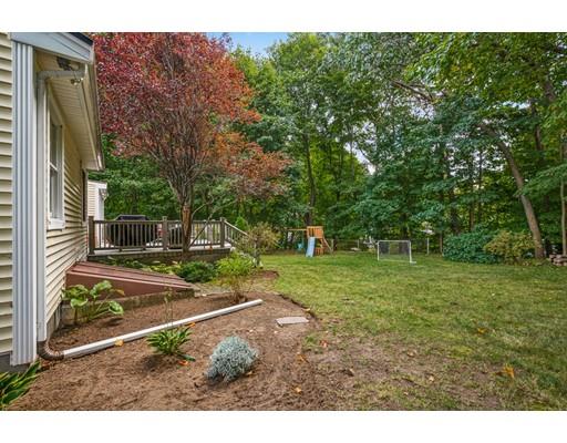 11 Sheridan Road Stoneham, MA 02180 - Photo 36 of 41 Gallery Image 36