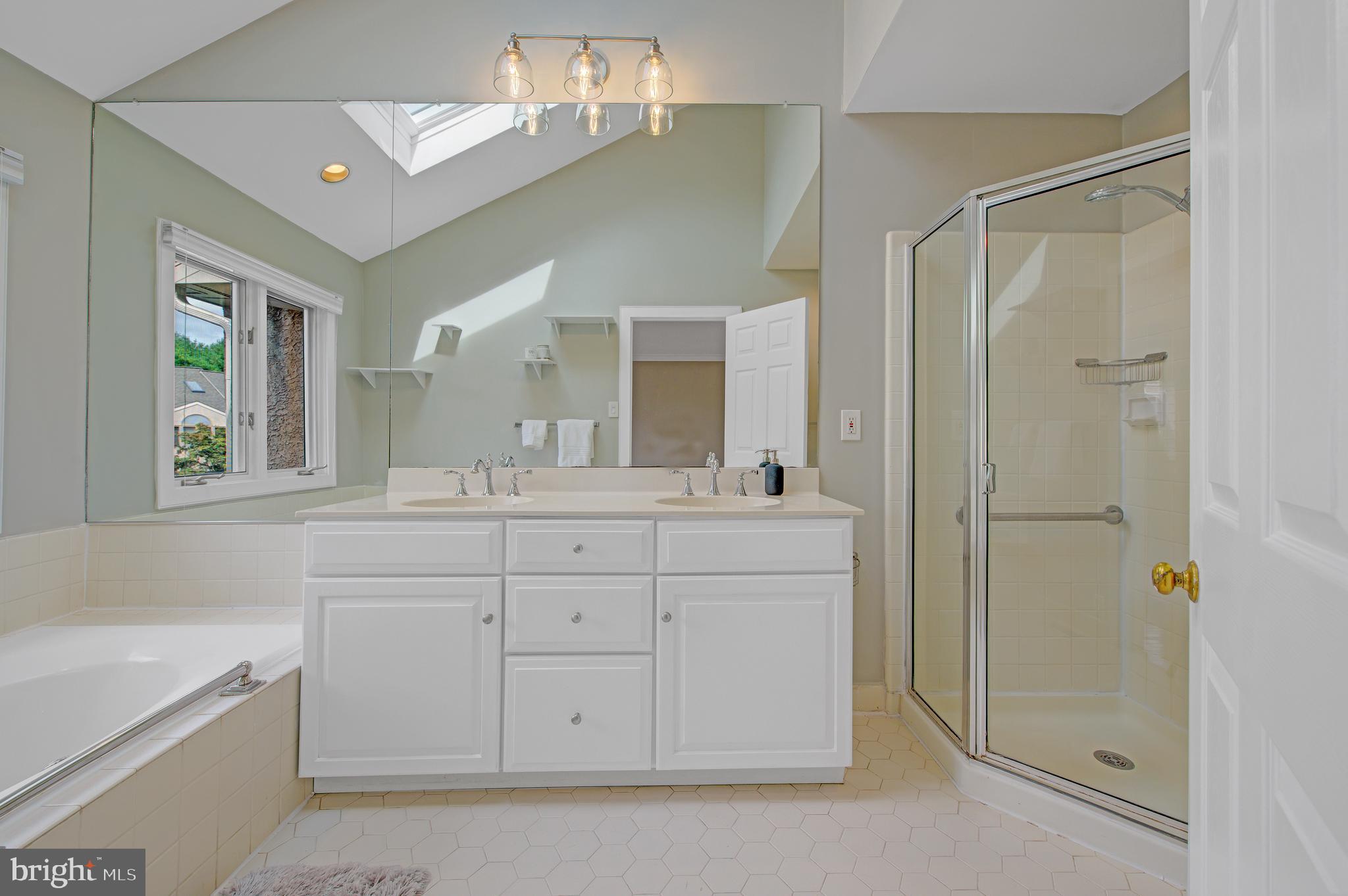 19 Greythorne Woods Circle, Unit 19 Wayne, PA 19087 - Photo 27 of 46