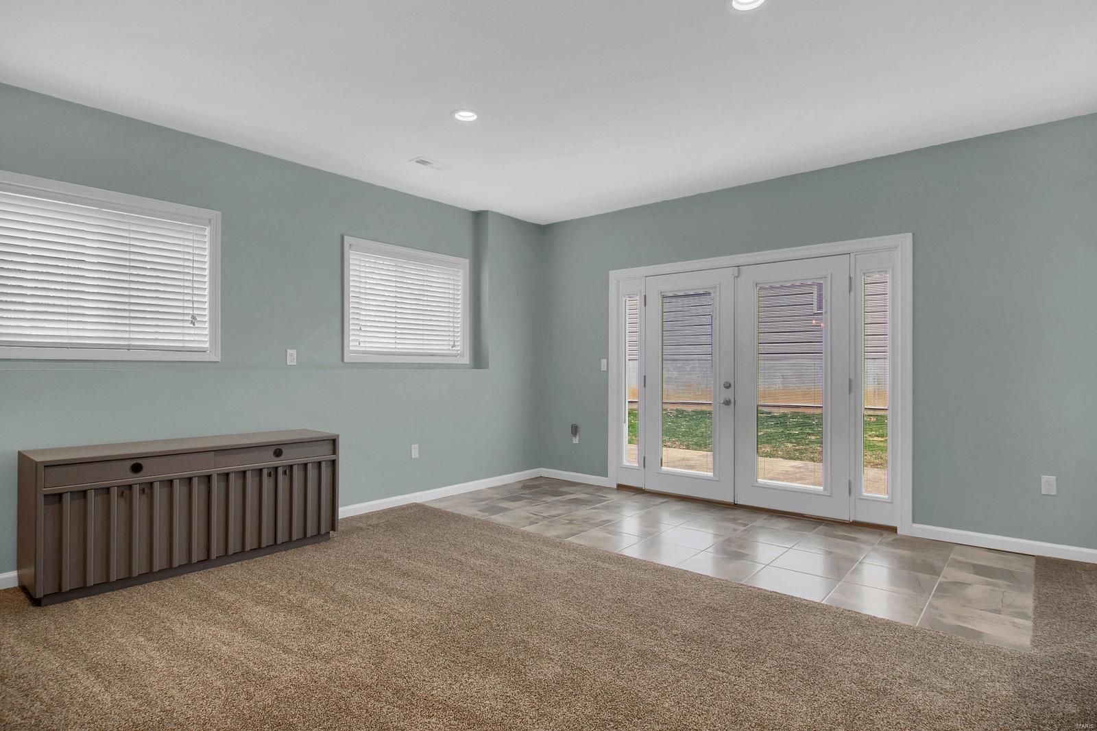693 Schwarz Road Edwardsville, IL 62025 - Photo 20 of 33 Gallery Image 20