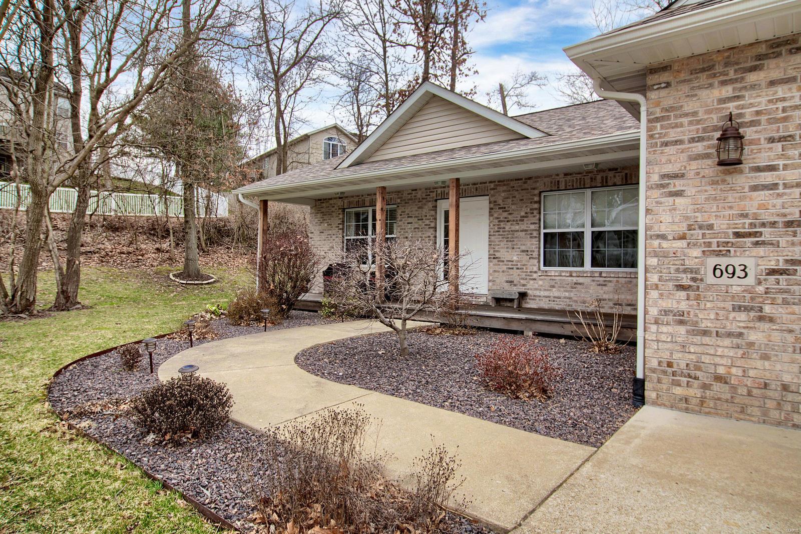693 Schwarz Road Edwardsville, IL 62025 - Photo 25 of 33 Gallery Image 25
