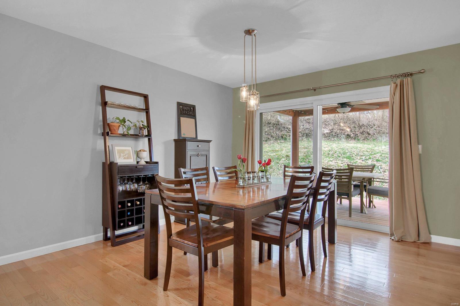 693 Schwarz Road Edwardsville, IL 62025 - Photo 5 of 33 Gallery Image 5