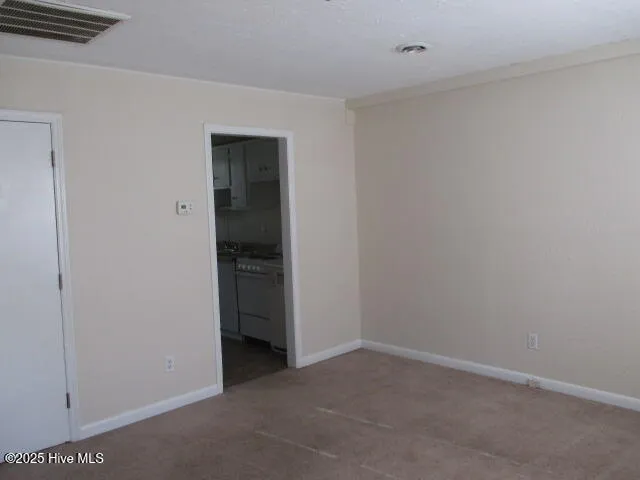 $785 | 514 Williams Street, Jacksonville, NC 28540