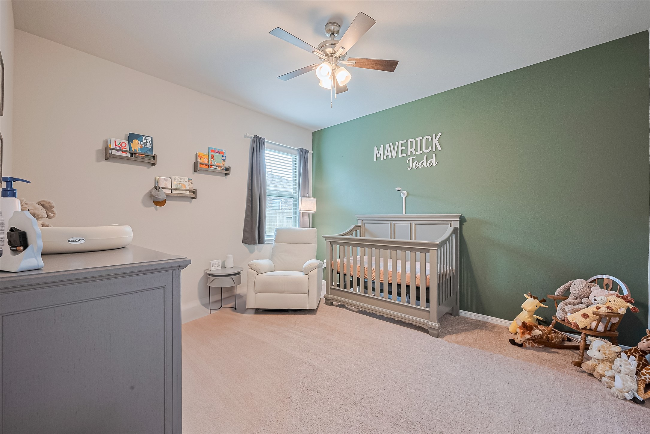 1214 Red Hills Drive Rosharon, TX 77583 - Photo 21 of 46 a bedroom with a bed and a window