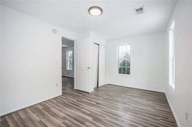 $169,900 | 171 Island Cottage Road, Greece, NY 14612