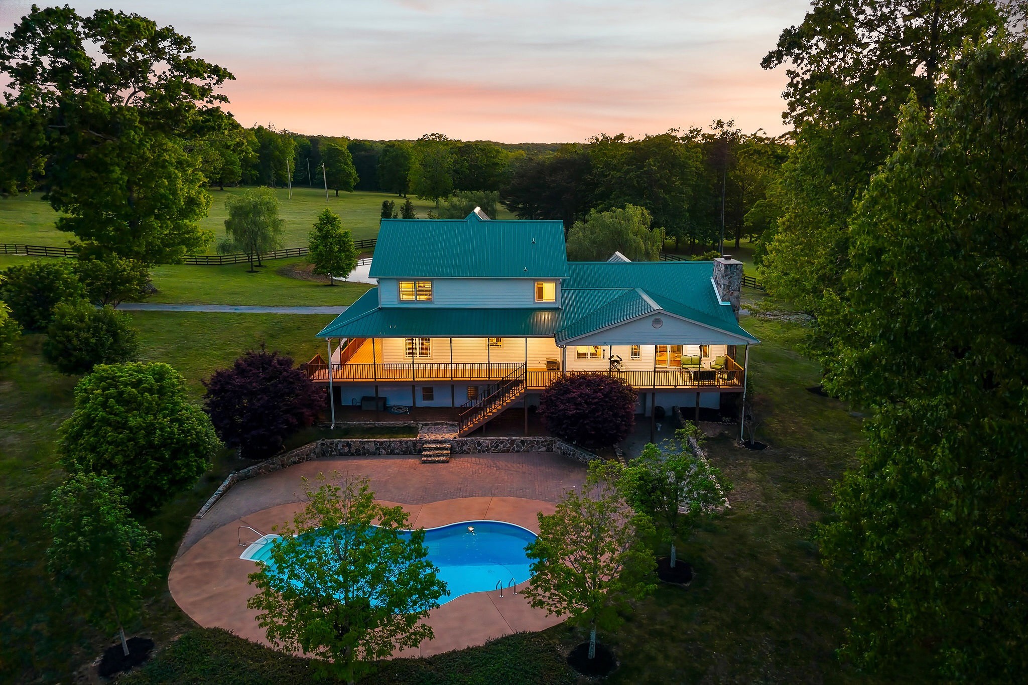 933 John Henry Lewis Road Dunlap, TN 37327 - Photo 10 of 100