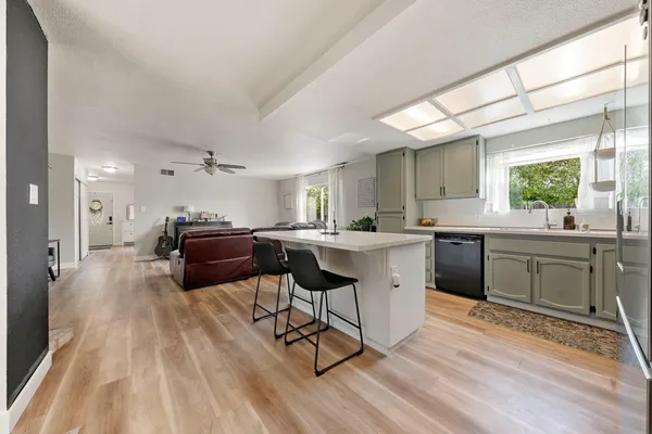 $495,000 | 5417 Edgerly Way, Carmichael, CA 95608