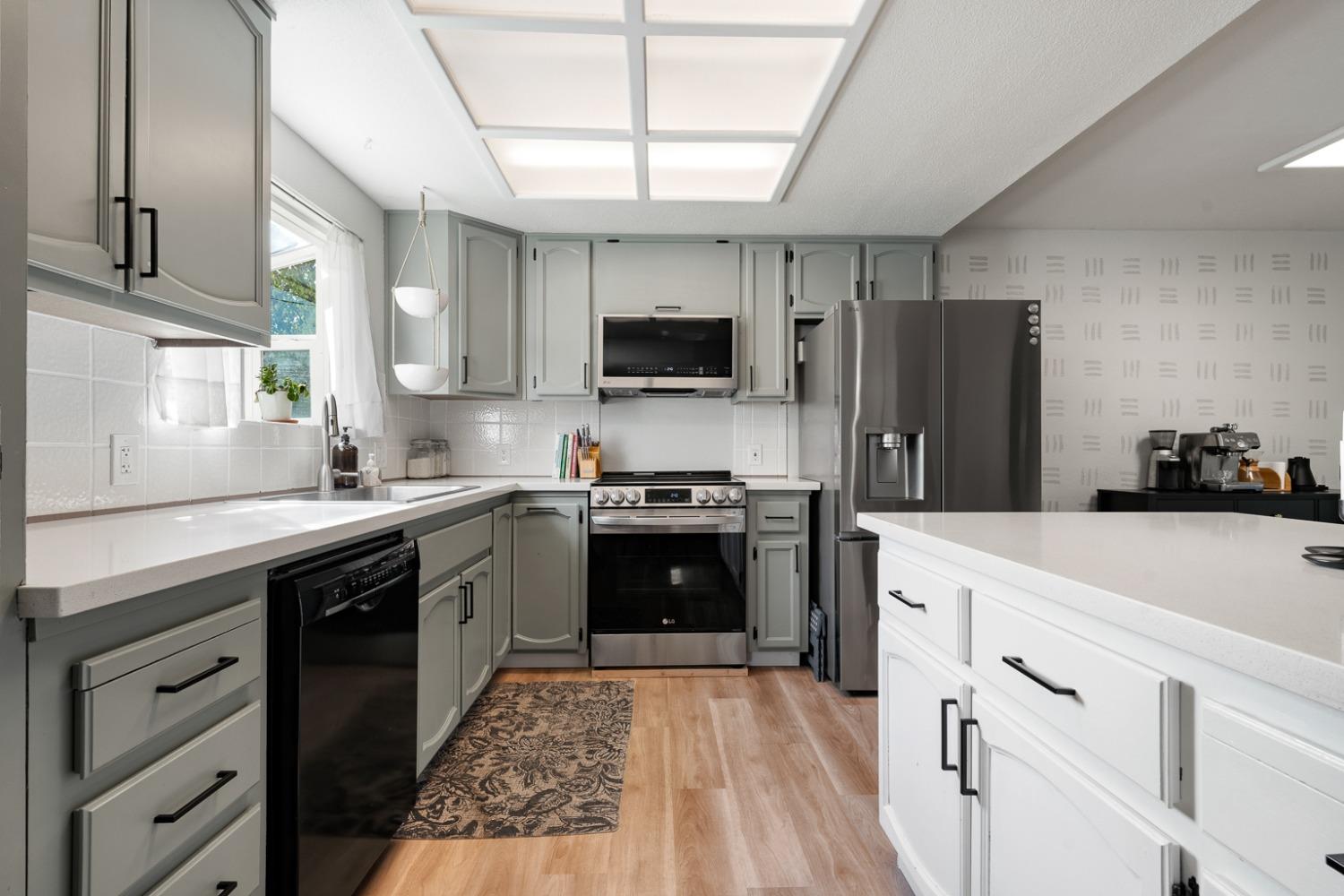 5417 Edgerly Way Carmichael, CA 95608 - Photo 24 of 46