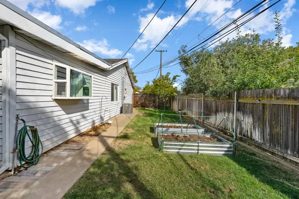 $495,000 | 5417 Edgerly Way, Carmichael, CA 95608