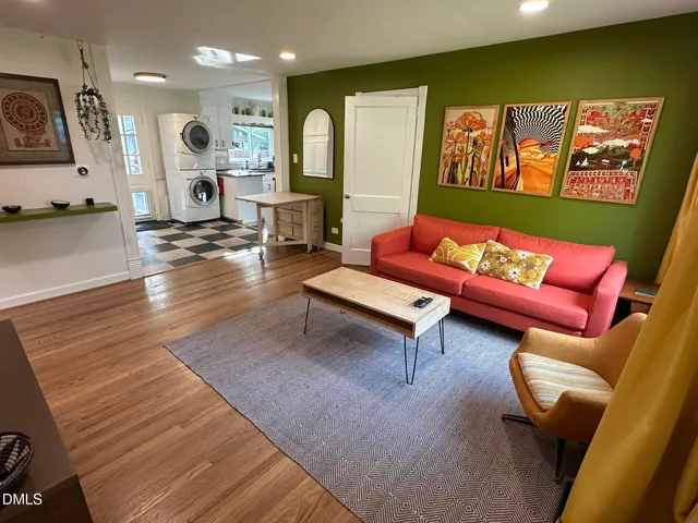 $1,650 | 1516 London Circle, Durham, NC 27701