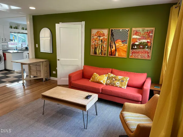 $1,650 | 1516 London Circle, Durham, NC 27701