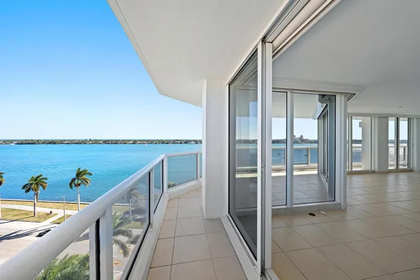 $8,000 | 1617 North Flagler Drive, Unit 11B, West Palm Beach, FL 33407