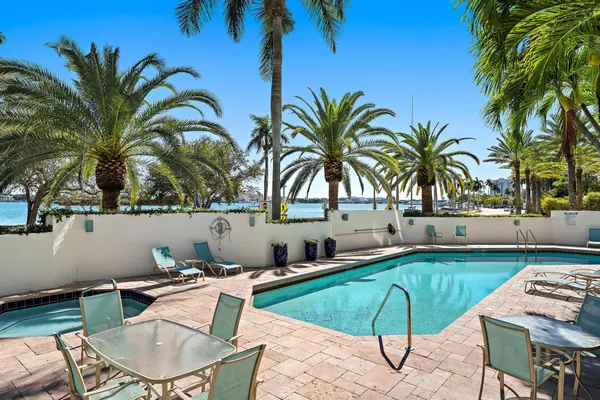 $8,000 | 1617 North Flagler Drive, Unit 11B, West Palm Beach, FL 33407