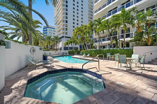 $8,000 | 1617 North Flagler Drive, Unit 11B, West Palm Beach, FL 33407