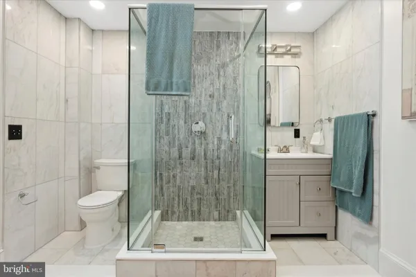 $849,000 | 1716 Spruce Street, Unit 3, Philadelphia, PA 19103