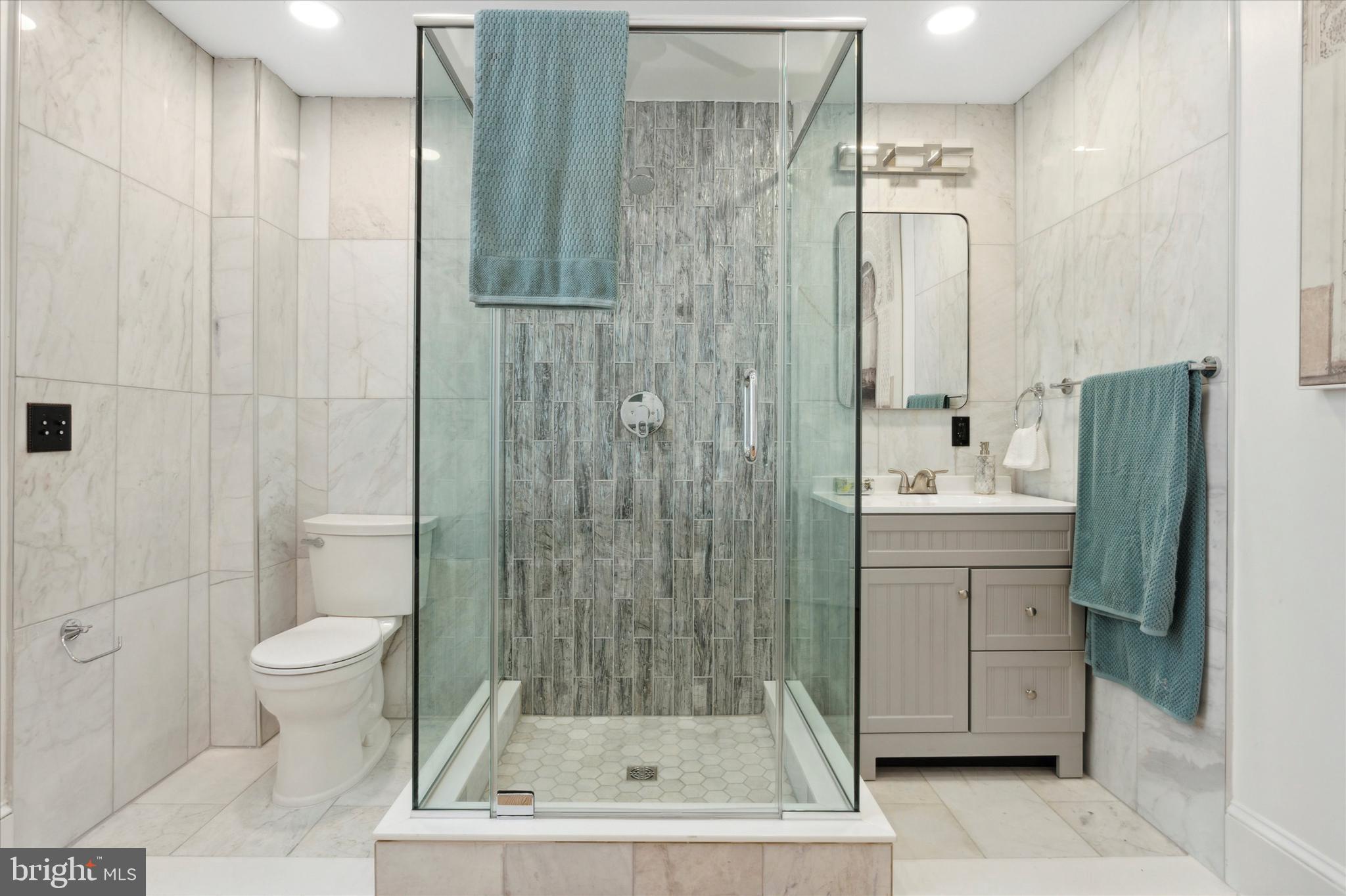 1716 Spruce Street, Unit 3 Philadelphia, PA 19103 - Photo 26 of 76