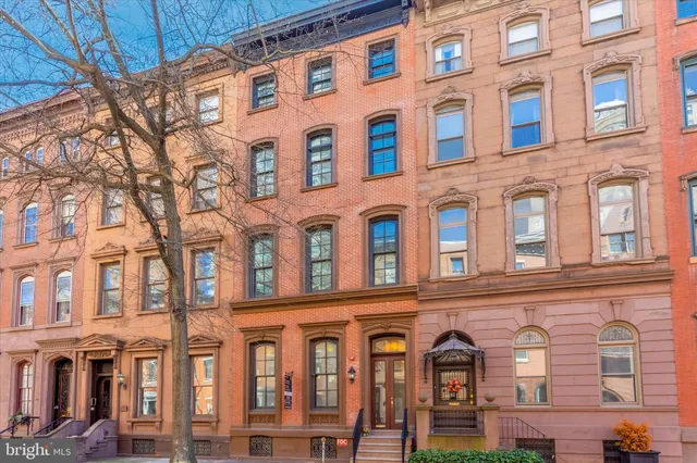 $849,000 | 1716 Spruce Street, Unit 3, Philadelphia, PA 19103