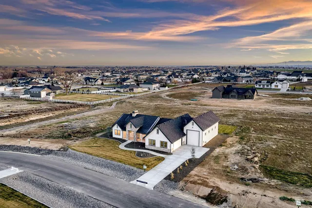$1,010,000 | 15293 Juniperwood Drive, Caldwell, ID 83607