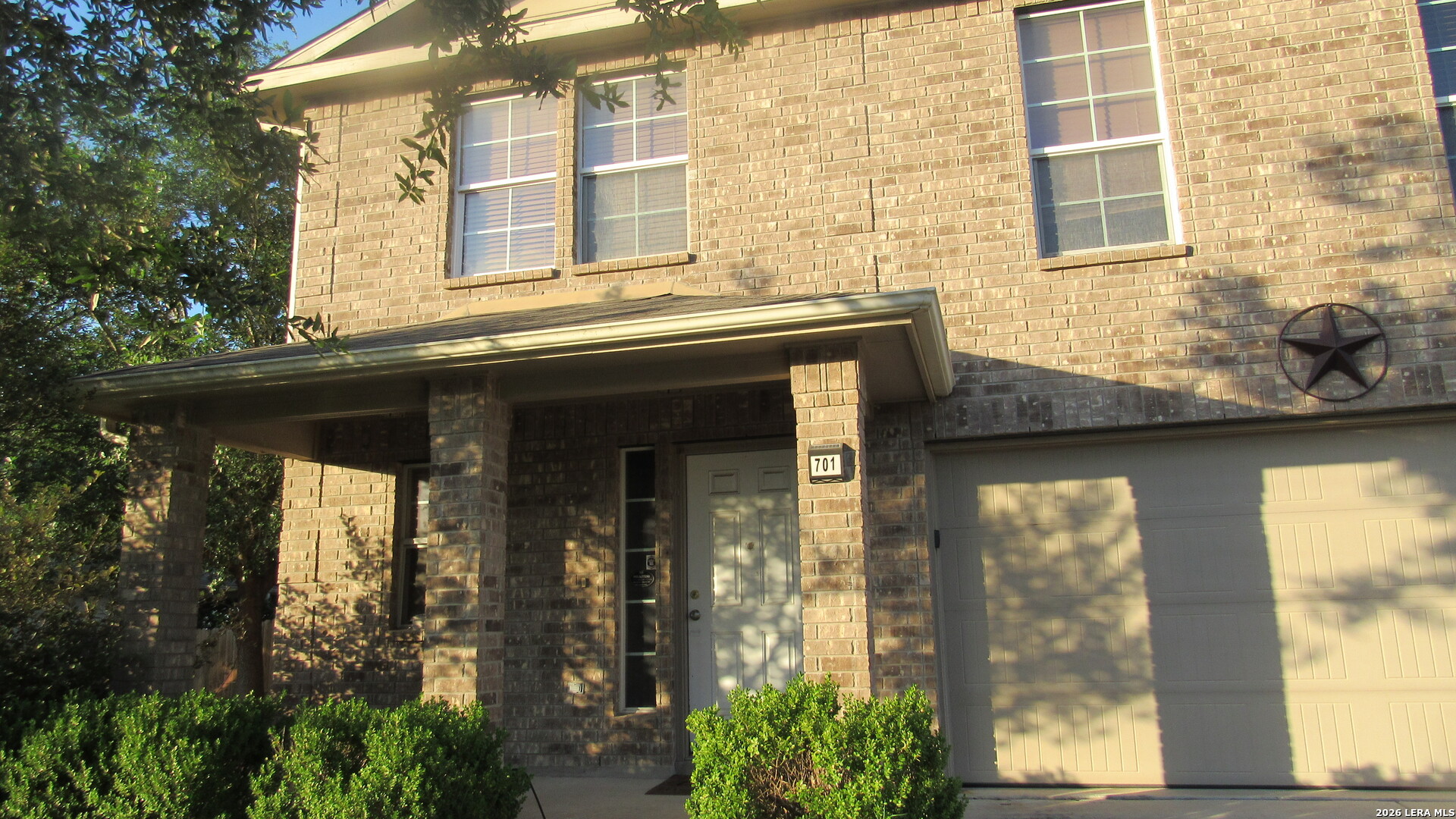 701 Hollow Ridge Schertz, TX 78108 - Photo 1 of 18