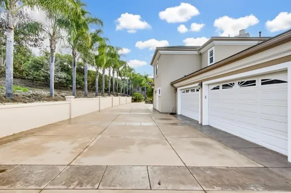 $1,945,000 | 30270 Montrachet Street, Bonsall, CA 92003