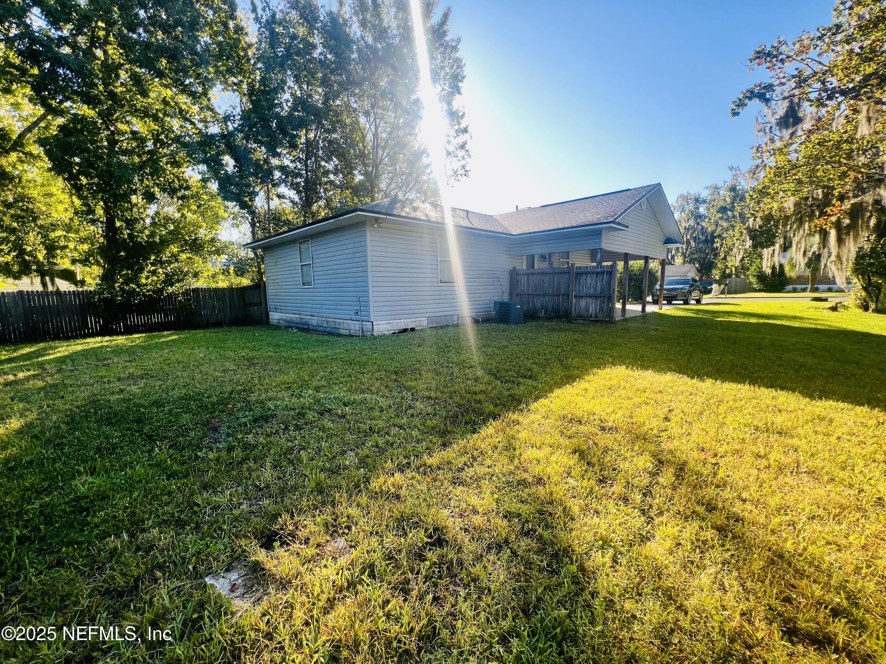 1508 Center Street Green Cove Springs, FL 32043 - Photo 23 of 24 a house view with a garden space
