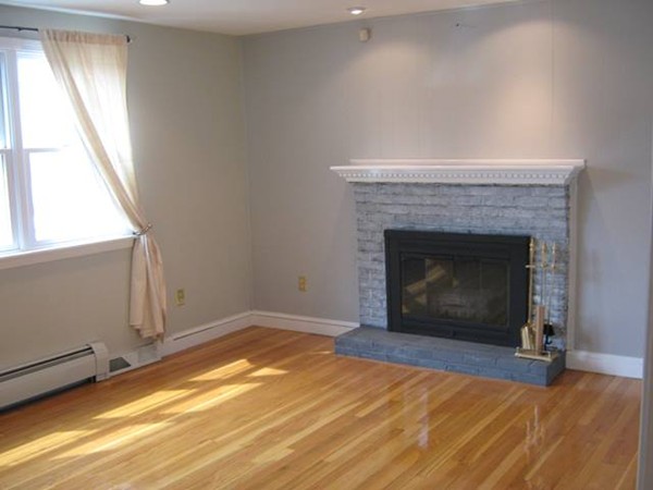 13 Parker Road Groveland, MA 01834 - Photo 3 of 18 Gallery Image 3