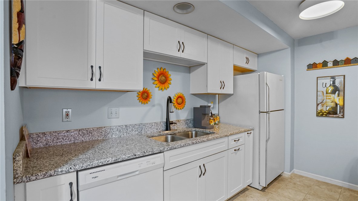 200 Post Road, Unit 508 Warwick, RI 02888 - Photo 13 of 30