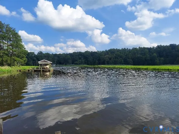 $220,000 | 25122 Tidewater Trail, Tappahannock, VA 22560