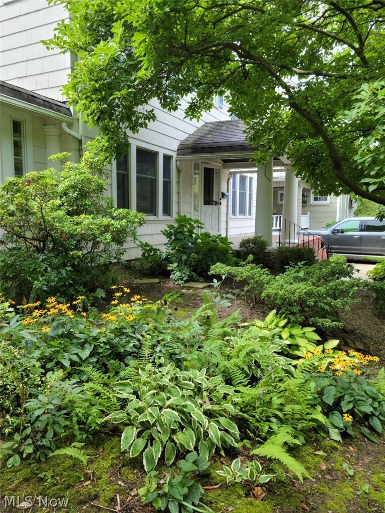 2630 Edgehill Road Cleveland, OH 44106 - Photo 5 of 25 Gallery Image 5
